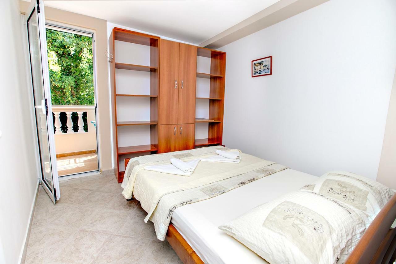 Apartments Villa Popovic Kotor Extérieur photo