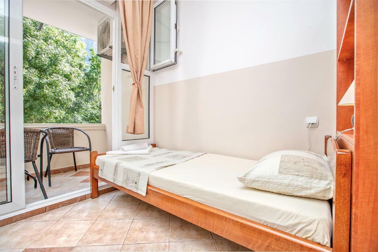 Apartments Villa Popovic Kotor Extérieur photo