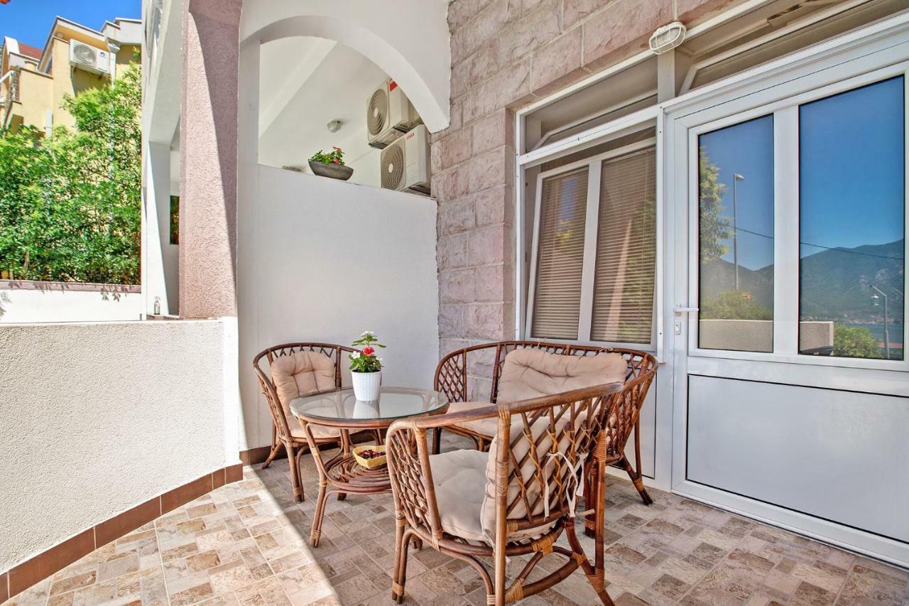 Apartments Villa Popovic Kotor Extérieur photo