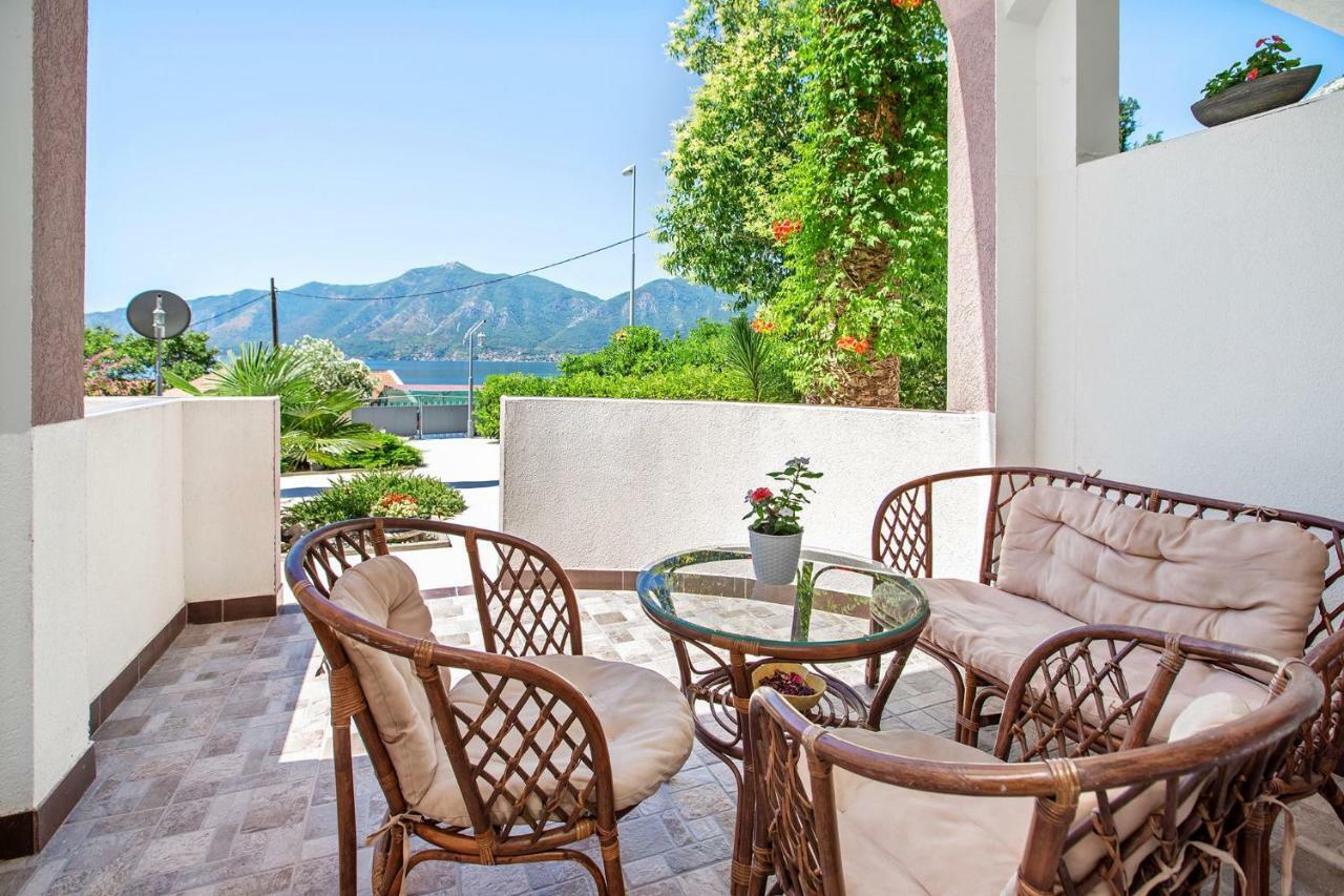 Apartments Villa Popovic Kotor Extérieur photo